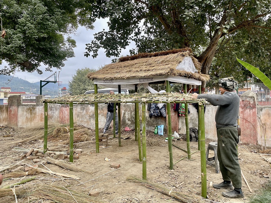 आदिवासी जनजाति महोत्सवः तीन जातिका नमुना घर निर्माण   