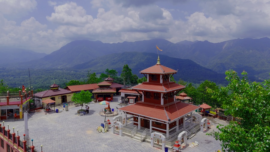 आलेखः गैँडाकोट बन्दैछ धार्मिक तथा पर्यटकीय गन्तव्य   