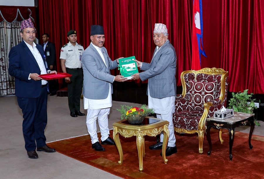 सरकारी कारोबारमा हरेक वर्ष बेरुजु बढ्दै जानु सुशासनका लागि चुनौतीपूर्णः राष्ट्रपति