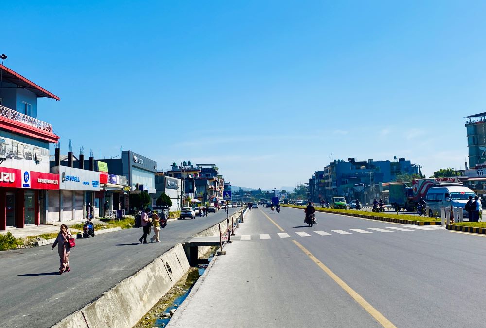 पोखरामा तार भूमिगत, जीर्ण पोल हटेपछि फर्कियो सहरको सौन्दर्य