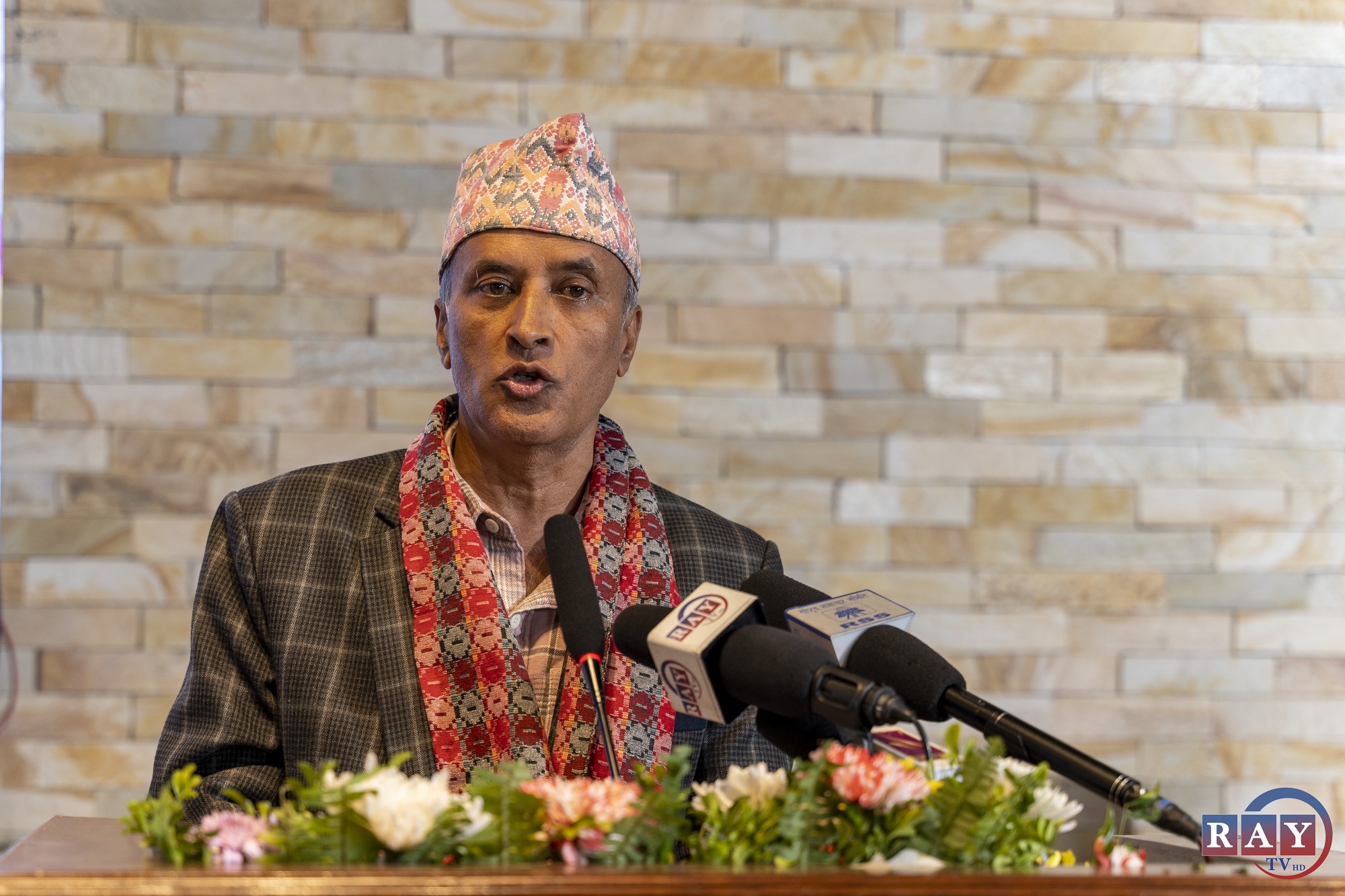 चीनलाई र्हर्ने आँखा र चीनप्रतिको दृष्टिकोण आफ्नै आवश्यकता, माटो र भूगोलका आधारमा हुनुपर्छ : पूर्व राजदूत पौड्याल