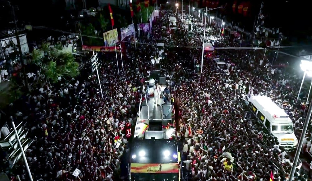 तमिलनाडुमा अभिनेता विजयको र्यालीमा भागदौड : ३६ जनाको मृत्यु, ४० घाइते        