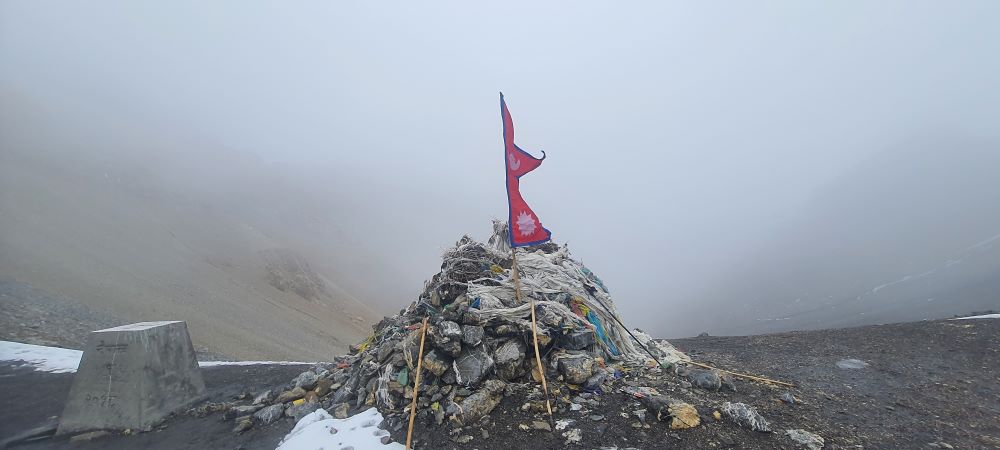 तिङ्कर नाका नियमित नहुँदा व्यापार प्रभावित        