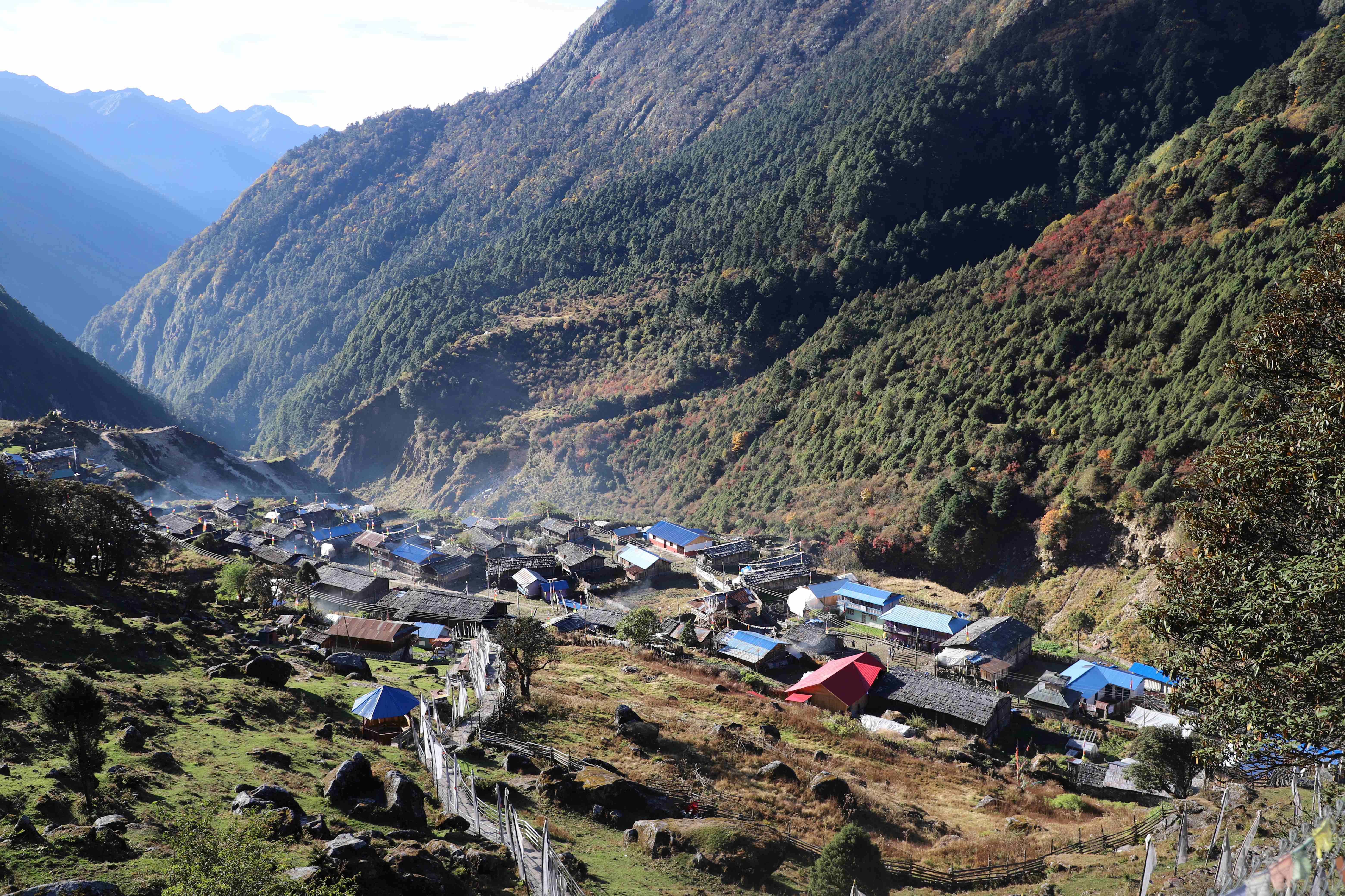 चीनसँगको छोटो व्यापारिक नाका ओलाङचुङ्गोला पुनःसञ्चालन   