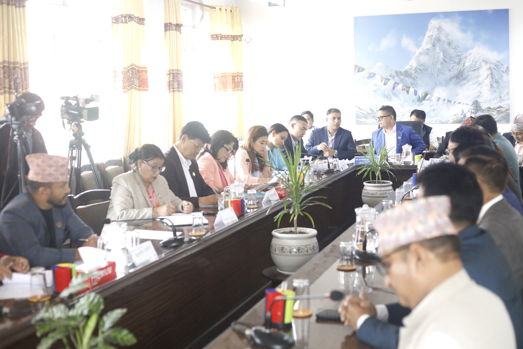 राष्ट्र बैङ्क ऐन संशोधन विधेककमाथि छलफल    