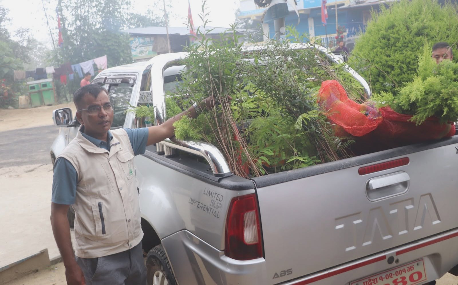 सरकारले घोषणा गरेको ‘सगरमाथा वृक्षरोपण महाअभियान’ भोजपुरमा   
