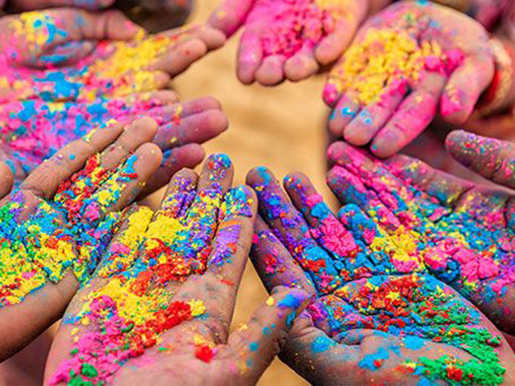 आज फागुपूर्णिमा पर्व, हिमाली र पहाडी जिल्लामा हर्षोल्लासका साथ मनाइँदै