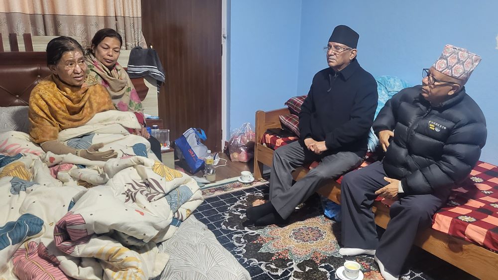 पूर्वप्रम खनाल पत्नीको स्वास्थ्य सुधारोन्मुख    