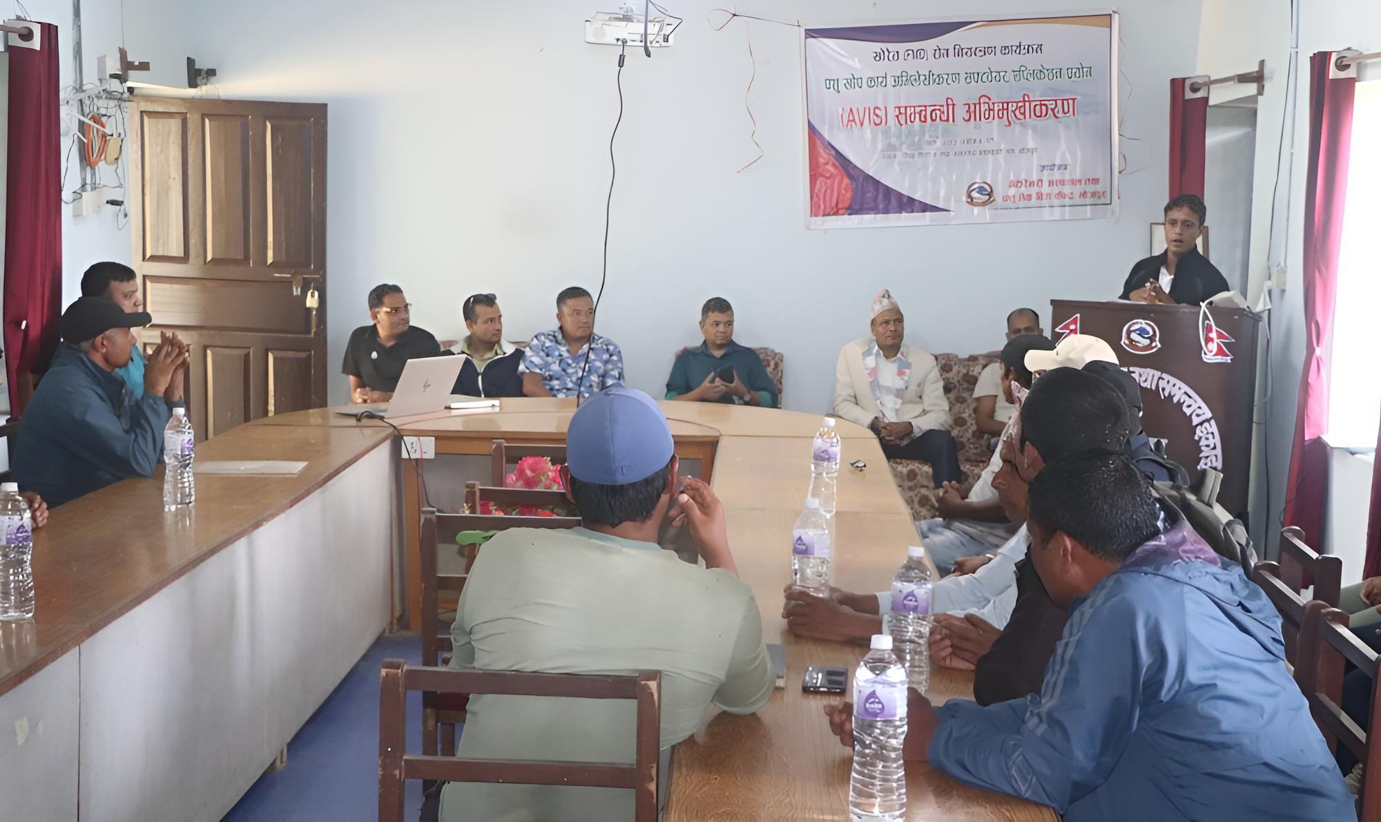 खोरतविरुद्ध खोप लगाइँदै   