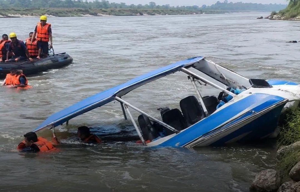सप्तकोशीमा मोटर बोट दुर्घटना, तीन जनाको मृत्यु, पाँचजना बेपत्ता