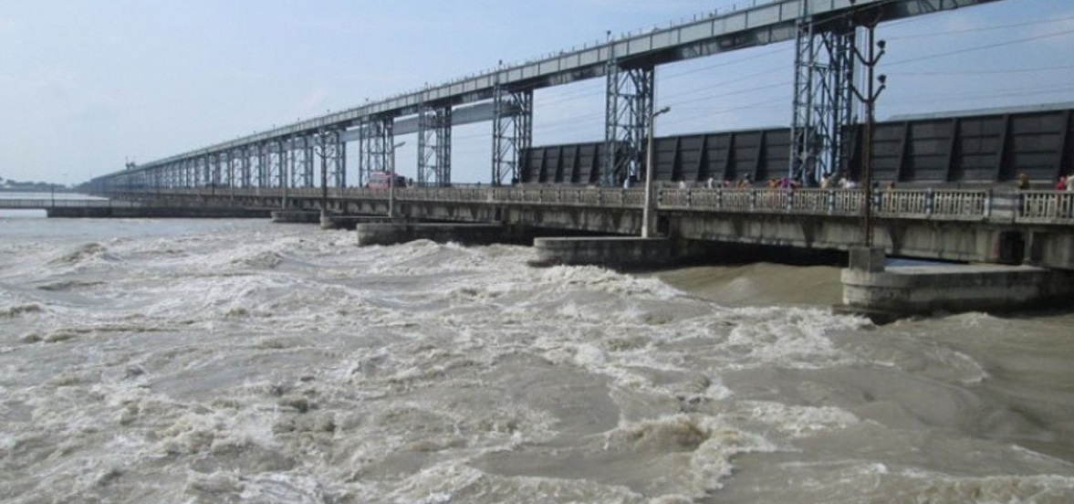 बाढीले कञ्चनपुरमा ४५ घर डुबानमा, महाकालीको जलस्तर बढ्यो