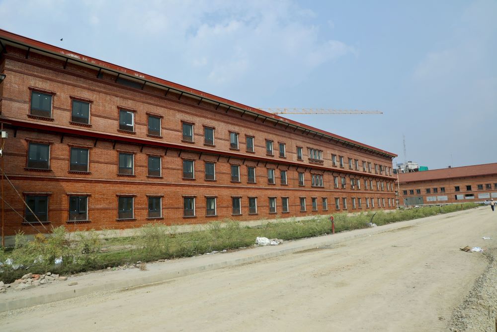 सत्र वर्षपछि सिंहदरबारमा बस्दै संसद् अधिवेशन        