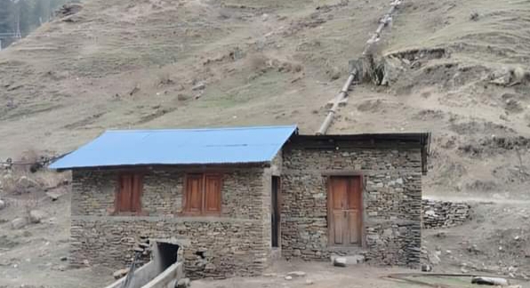 विद्युत् सेवा बन्द हुँदा चार सय असी घरधुरी अन्धकारमा बस्न बाध्य