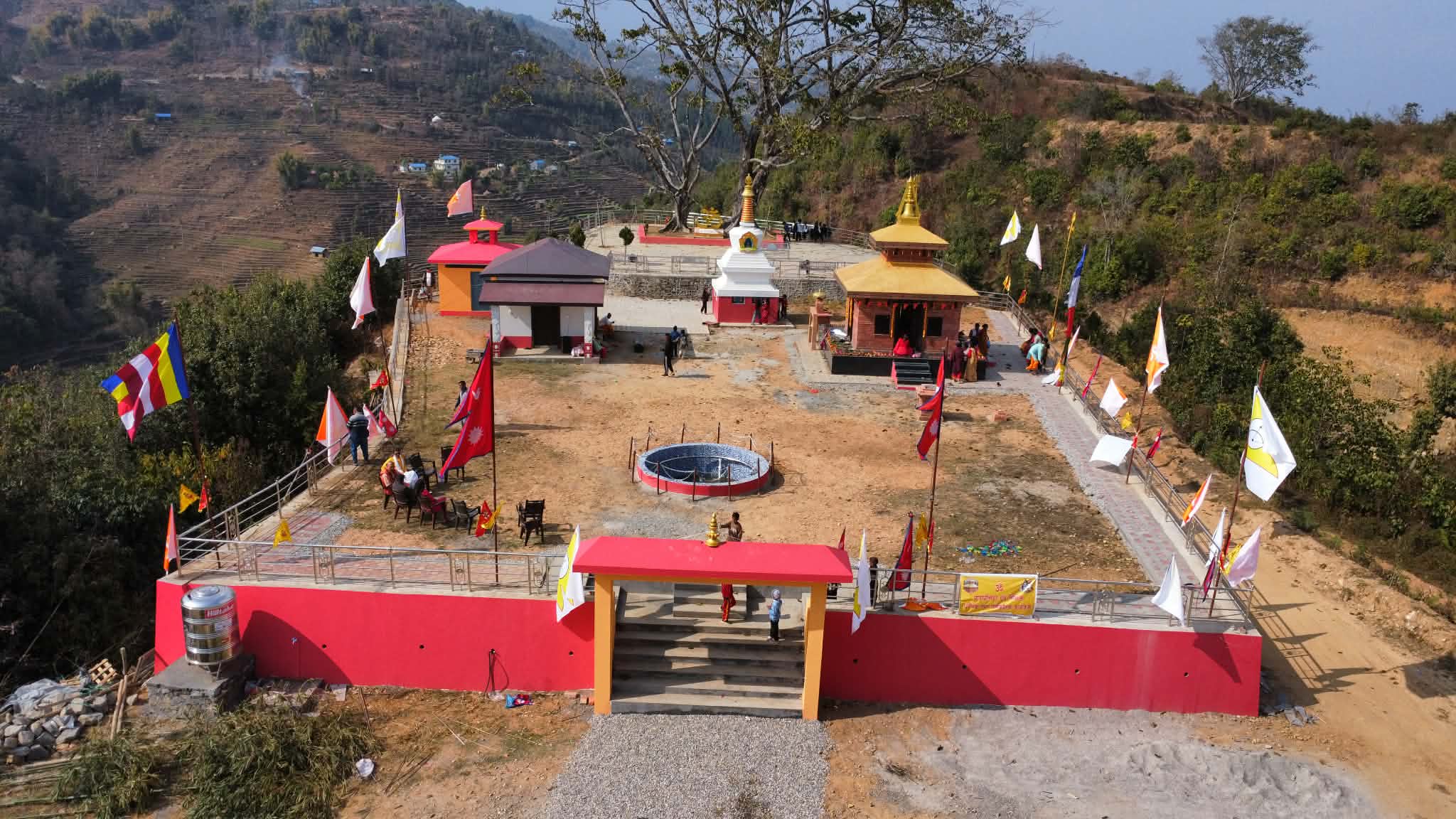 धार्मिक एकताको नमूना : मर्याङडाँडामा त्रि-धार्मिक संरचना निर्माण   