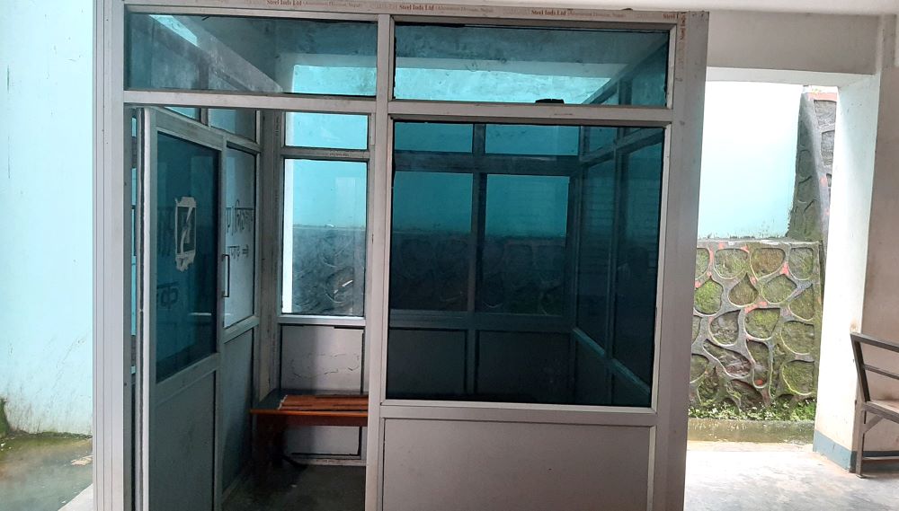 पूर्ण स्तनपानको अधिकारमा आमाहरू नै बाधक        