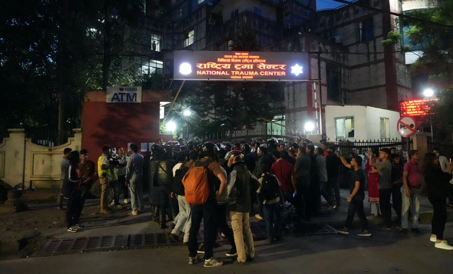 ट्रमा सेन्टरमा उपचारका लागि पुगेकामध्ये आठको मृत्यु, पाँच जनाको पहिचान खुल्यो   