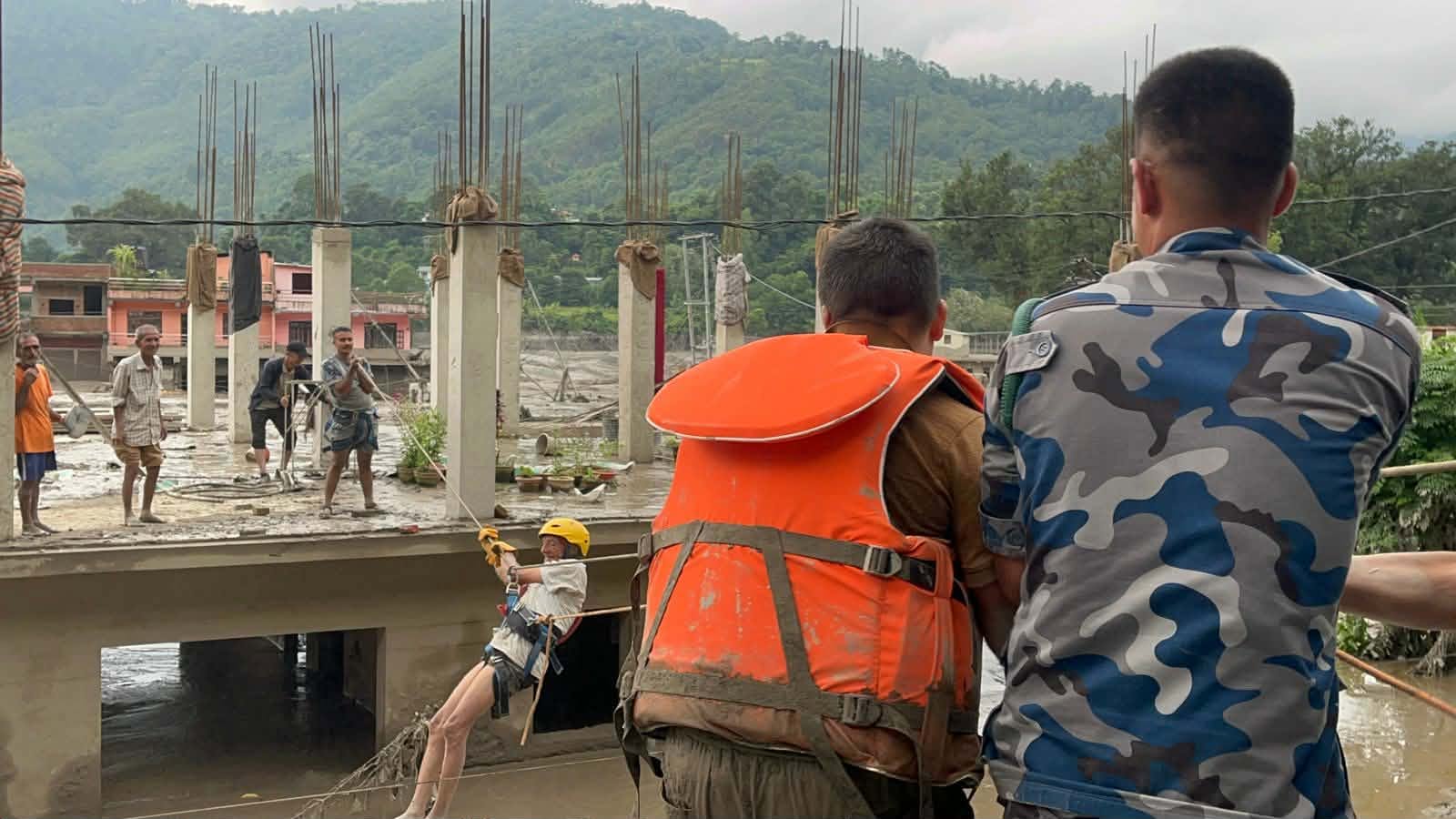 खोज तथा उद्धारमा सात हजारभन्दा बढी सुरक्षाकर्मी परिचालन