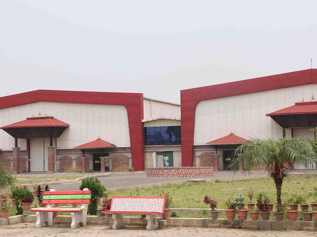 औद्योगिक प्रदर्शनीस्थल प्रयोगबिहीन